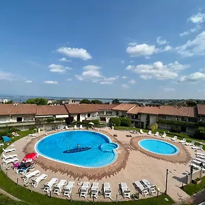 kristall-lago-residence.it-lombardy.com/